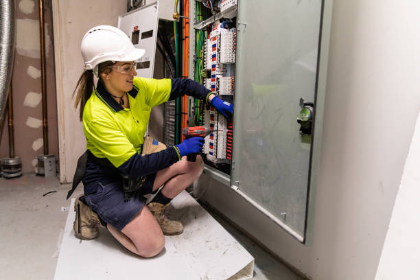 Best Emergency Electrical Repair  in Oakland, TN
