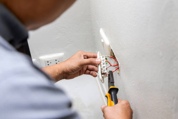 Best Circuit Breaker Repair  in Oakland, TN